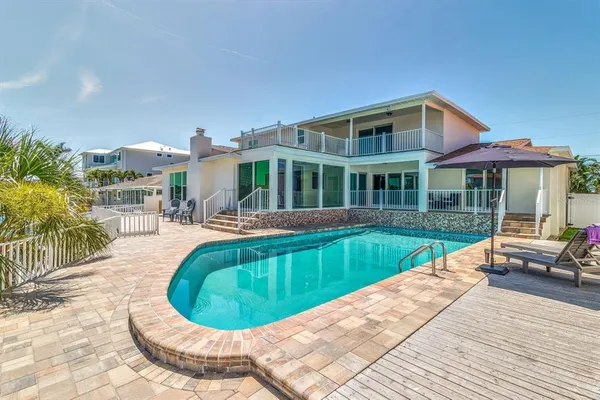 $2,494,900 | 451 Palm Island Northeast, Clearwater Beach, FL 33767