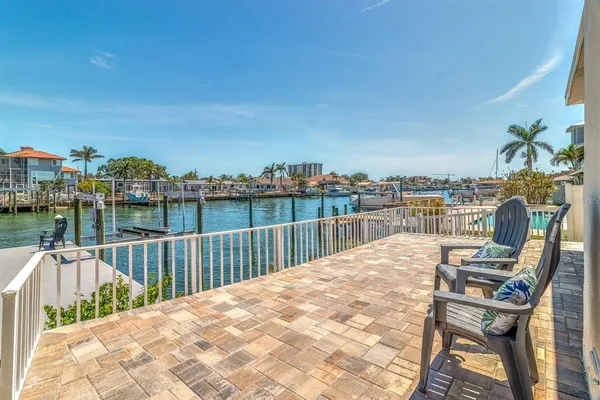$2,494,900 | 451 Palm Island Northeast, Clearwater Beach, FL 33767