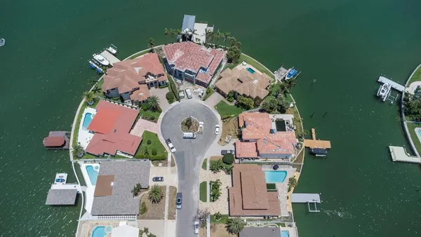 $2,494,900 | 451 Palm Island Northeast, Clearwater Beach, FL 33767