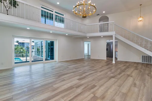 $2,494,900 | 451 Palm Island Northeast, Clearwater Beach, FL 33767