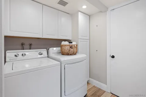 $1,300,000 | 3576 Normandy Circle, Oceanside, CA 92056