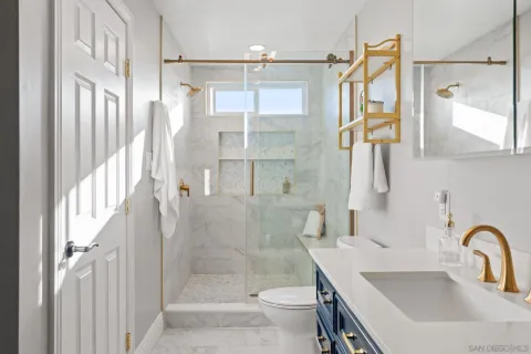 $1,300,000 | 3576 Normandy Circle, Oceanside, CA 92056