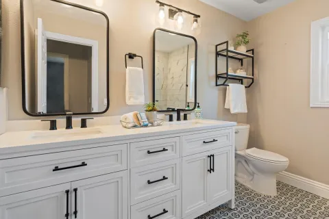 $1,300,000 | 3576 Normandy Circle, Oceanside, CA 92056