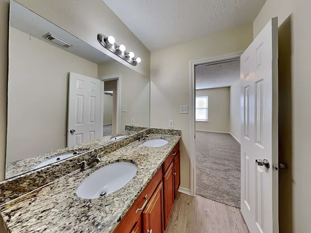 $2,075 | 16942 Hampton Glen Court, Houston, TX 77083