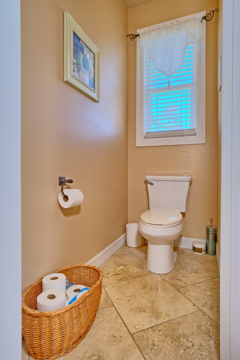 285 Cart Bayou Lane Many, LA 71449 - Photo 38 of 48 Primary bathroom