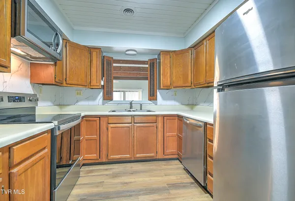 $199,900 | 2420 Volunteer Parkway, Unit 1A, Bristol, TN 37620