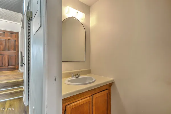 $199,900 | 2420 Volunteer Parkway, Unit 1A, Bristol, TN 37620