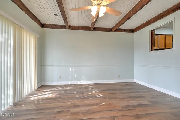 $199,900 | 2420 Volunteer Parkway, Unit 1A, Bristol, TN 37620