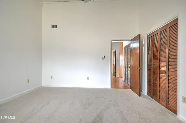 $199,900 | 2420 Volunteer Parkway, Unit 1A, Bristol, TN 37620