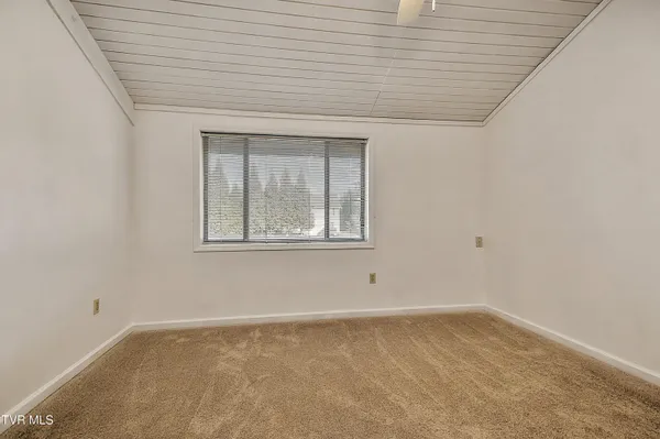 $199,900 | 2420 Volunteer Parkway, Unit 1A, Bristol, TN 37620