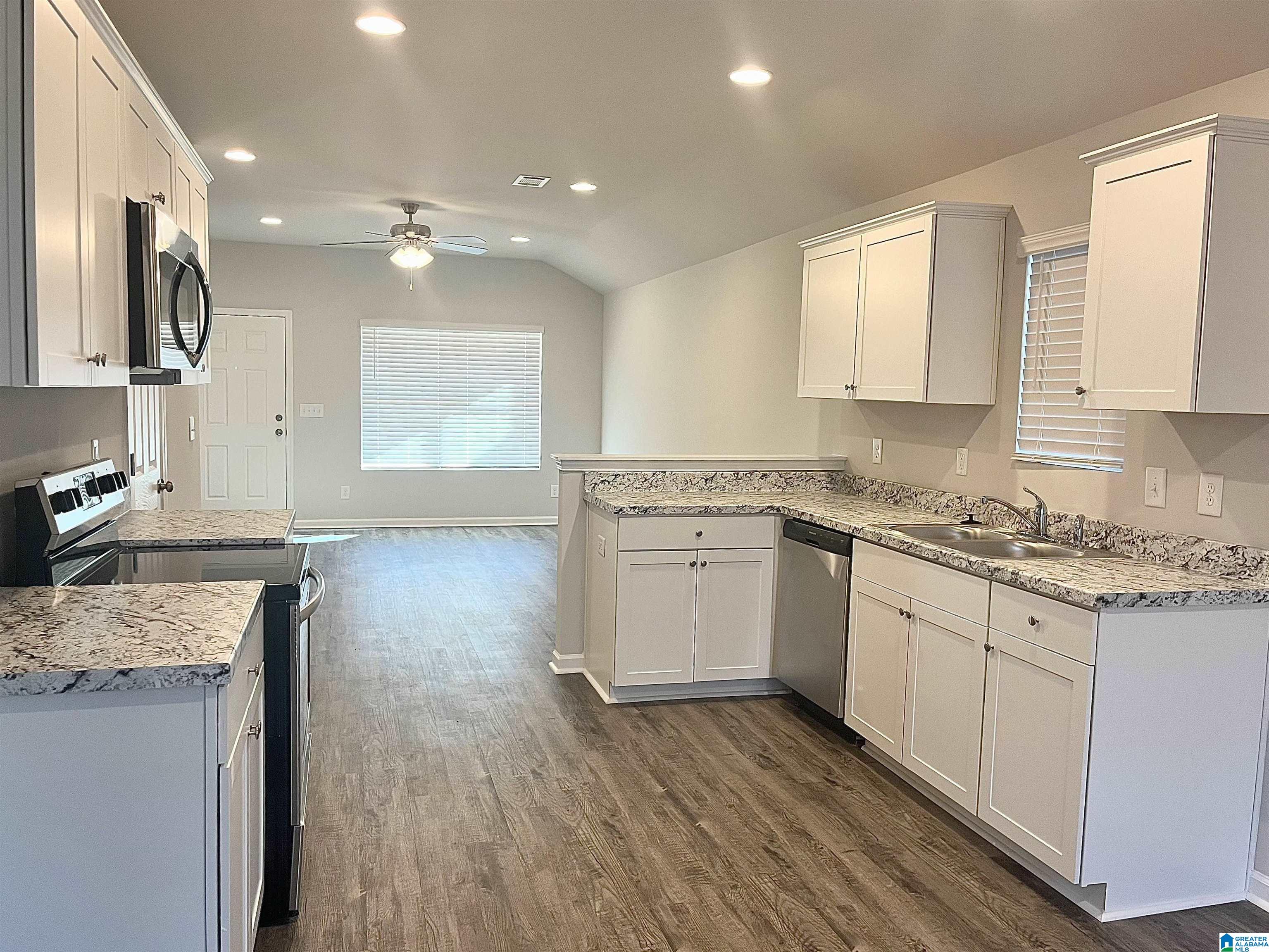 274 Tiffany Lane Ohatchee, AL 36271 - Photo 5 of 9