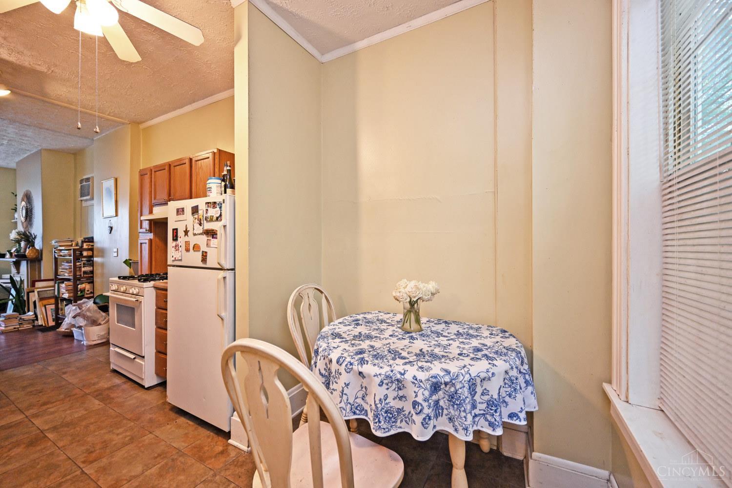 1520 William Howard Taft Road Cincinnati, OH 45206 - Photo 34 of 43
