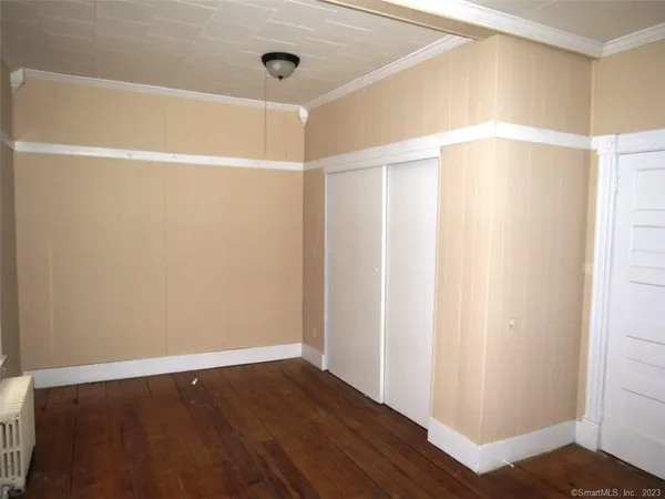 $2,050 | 13 Wilcox Street, Wethersfield, CT 06109