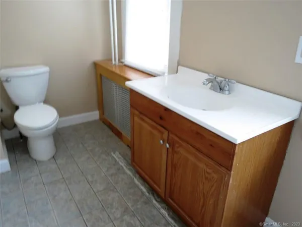 $2,050 | 13 Wilcox Street, Wethersfield, CT 06109