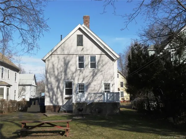 $2,050 | 13 Wilcox Street, Wethersfield, CT 06109