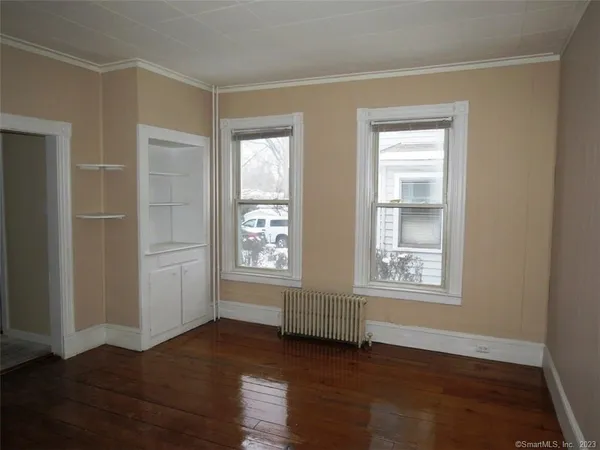 $2,050 | 13 Wilcox Street, Wethersfield, CT 06109