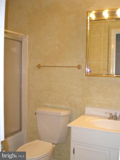 19604 Mosby Way Poolesville, MD 20837 - Photo 19 of 30 Bath #1