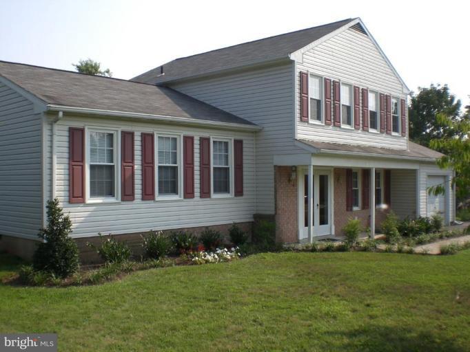19604 Mosby Way Poolesville, MD 20837 - Photo 7 of 30 Other #2