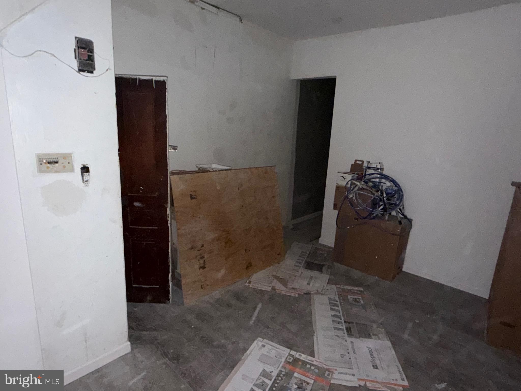 5609 Wyalusing Avenue Philadelphia, PA 19131 - Photo 10 of 36