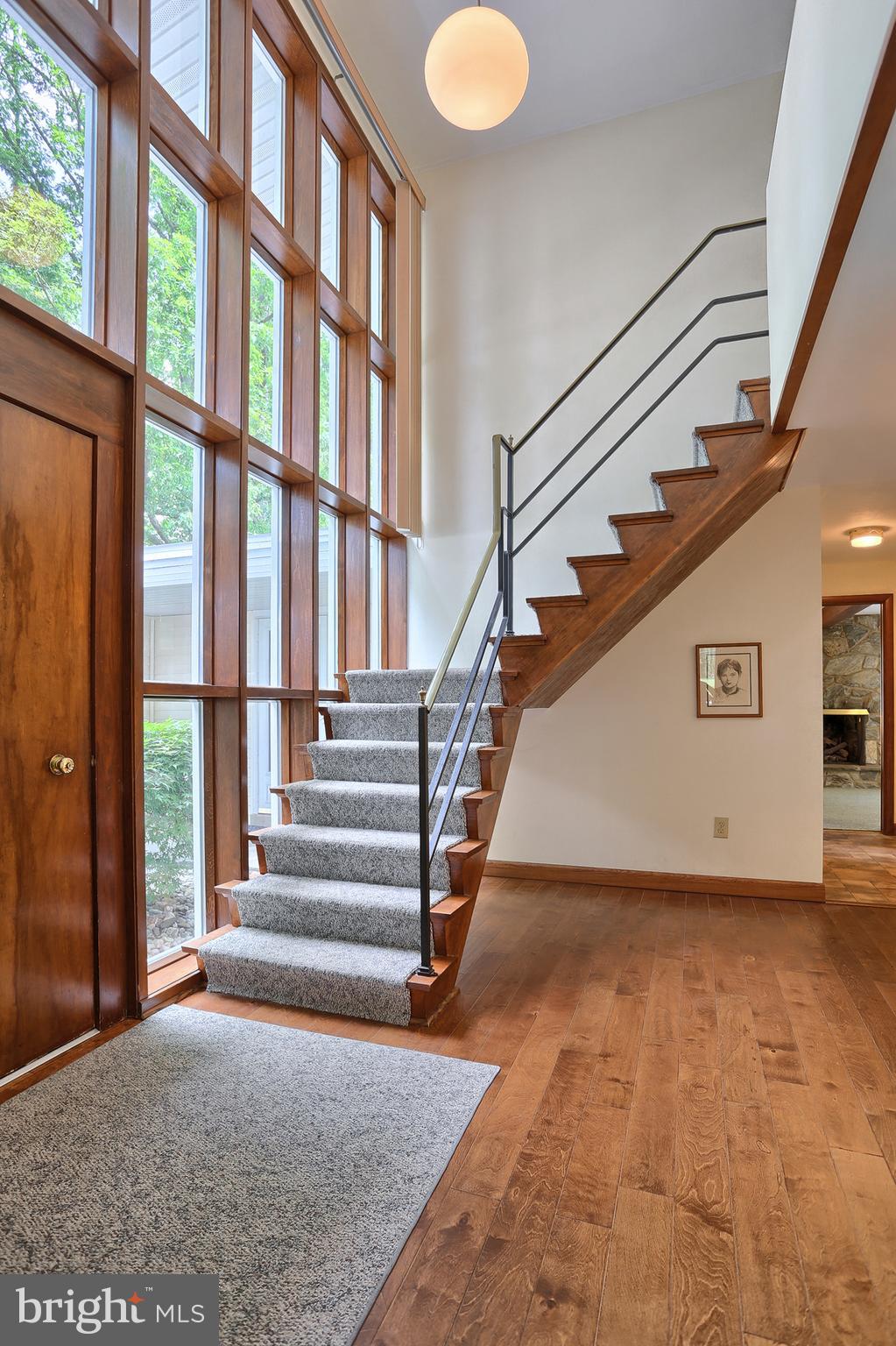 2 Pennwood Road Lebanon, PA 17042 - Photo 4 of 44 Dramatic 2 story foyer to welcome guests