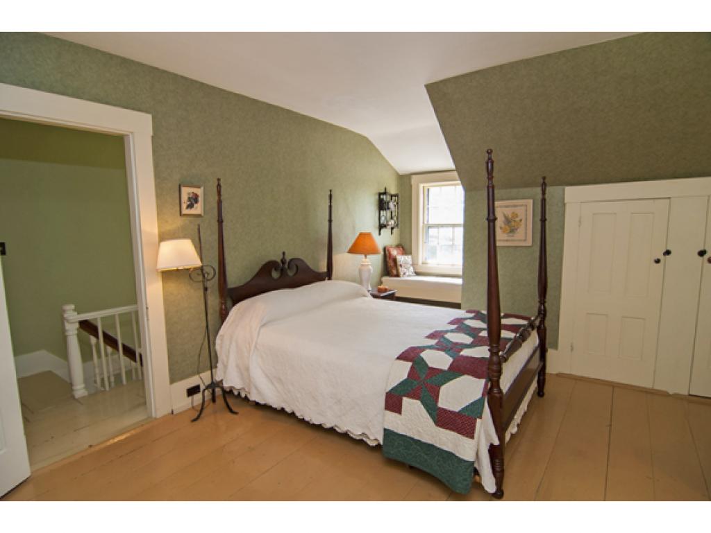 99 Maple Street Hopkinton, NH 03229 - Photo 13 of 20 Gallery Image 13