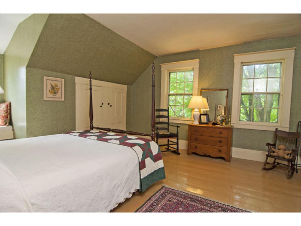 99 Maple Street Hopkinton, NH 03229 - Photo 14 of 20 Gallery Image 14