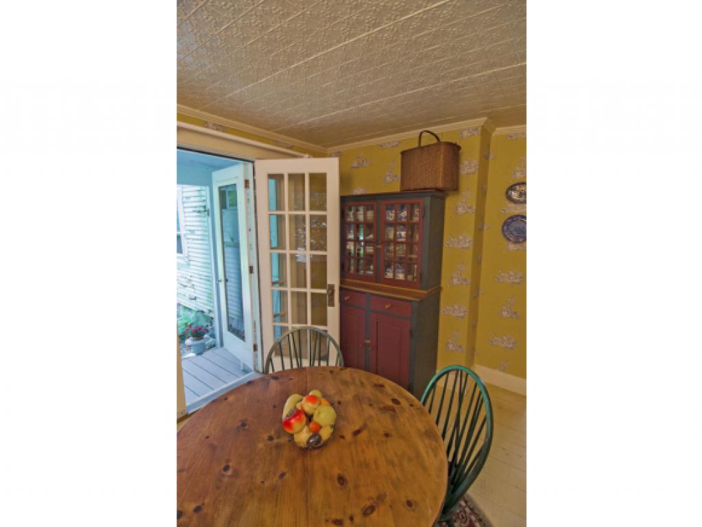 99 Maple Street Hopkinton, NH 03229 - Photo 8 of 20 Gallery Image 8