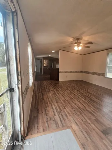 $147,000 | 5589 Burgaw Highway, Maple Hill, NC 28454