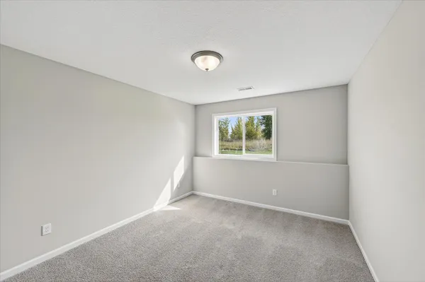 $394,900 | 913 Brandenburg Lane, Waverly, MN 55390