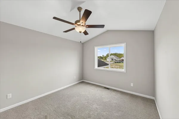 $394,900 | 913 Brandenburg Lane, Waverly, MN 55390