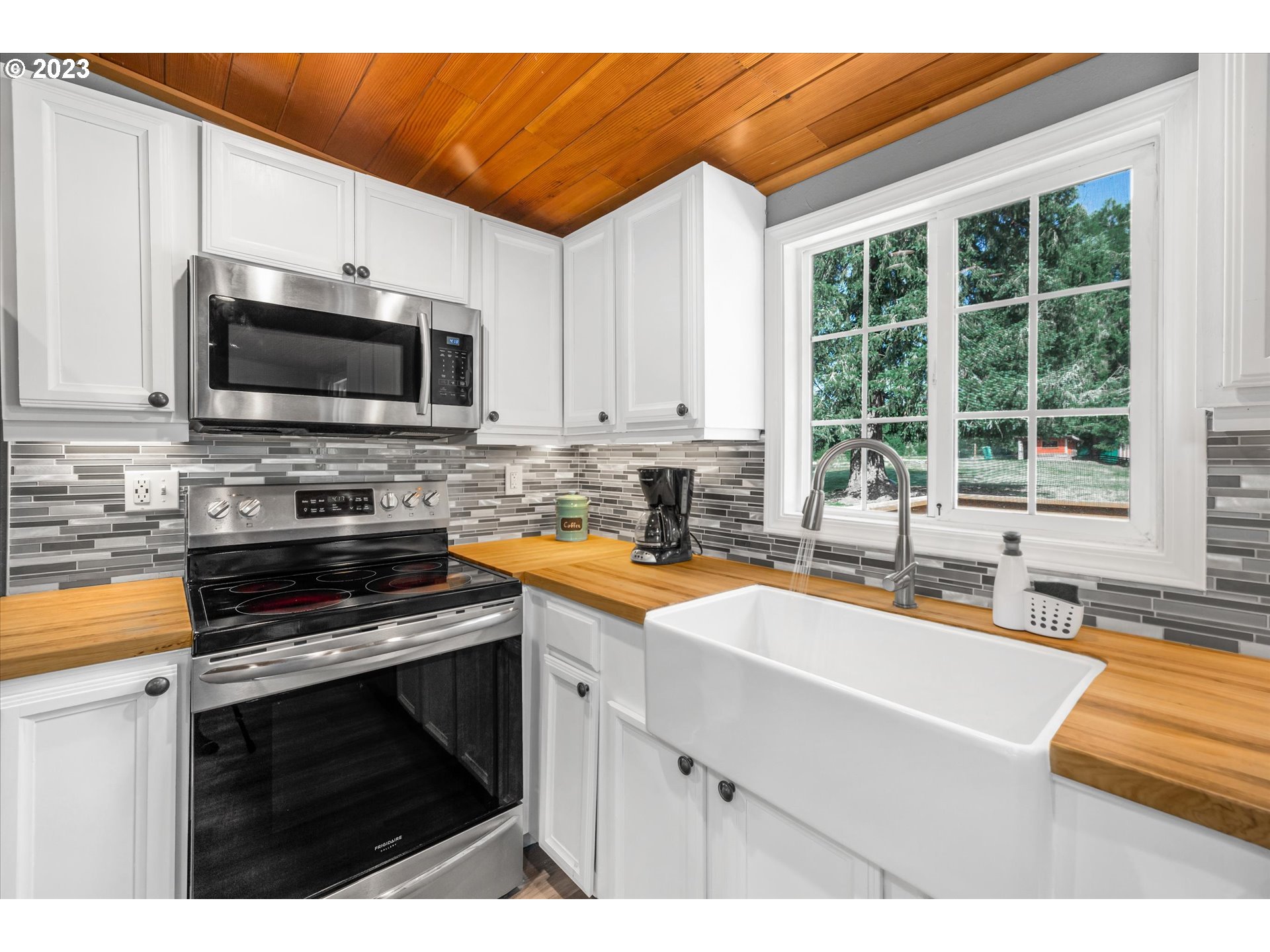 28012 South Ringo Road Mulino, OR 97042 - Photo 11 of 42 Gallery Image 11