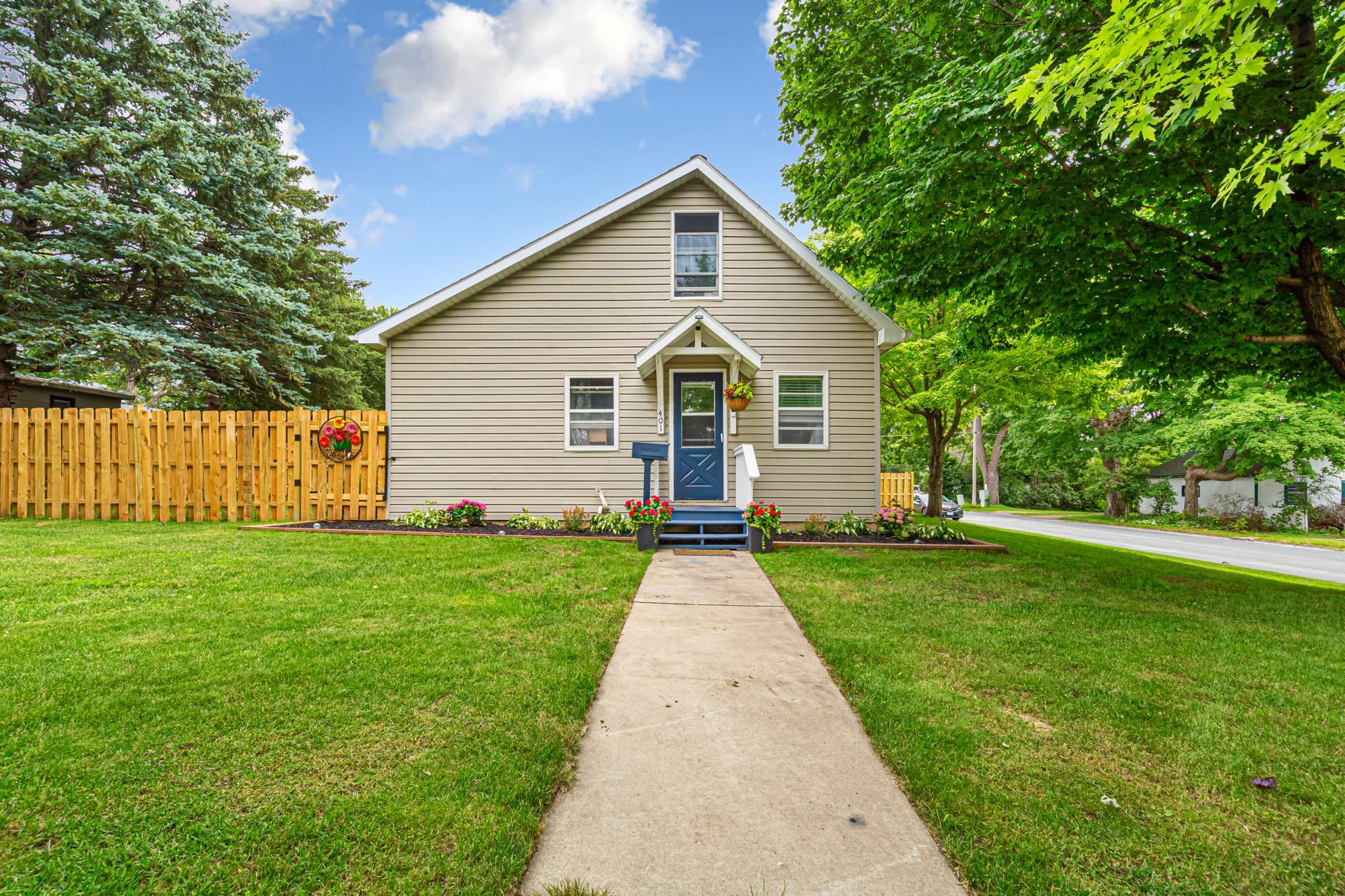 401 North Section Avenue Spring Valley, MN 55975 - Photo 2 of 39