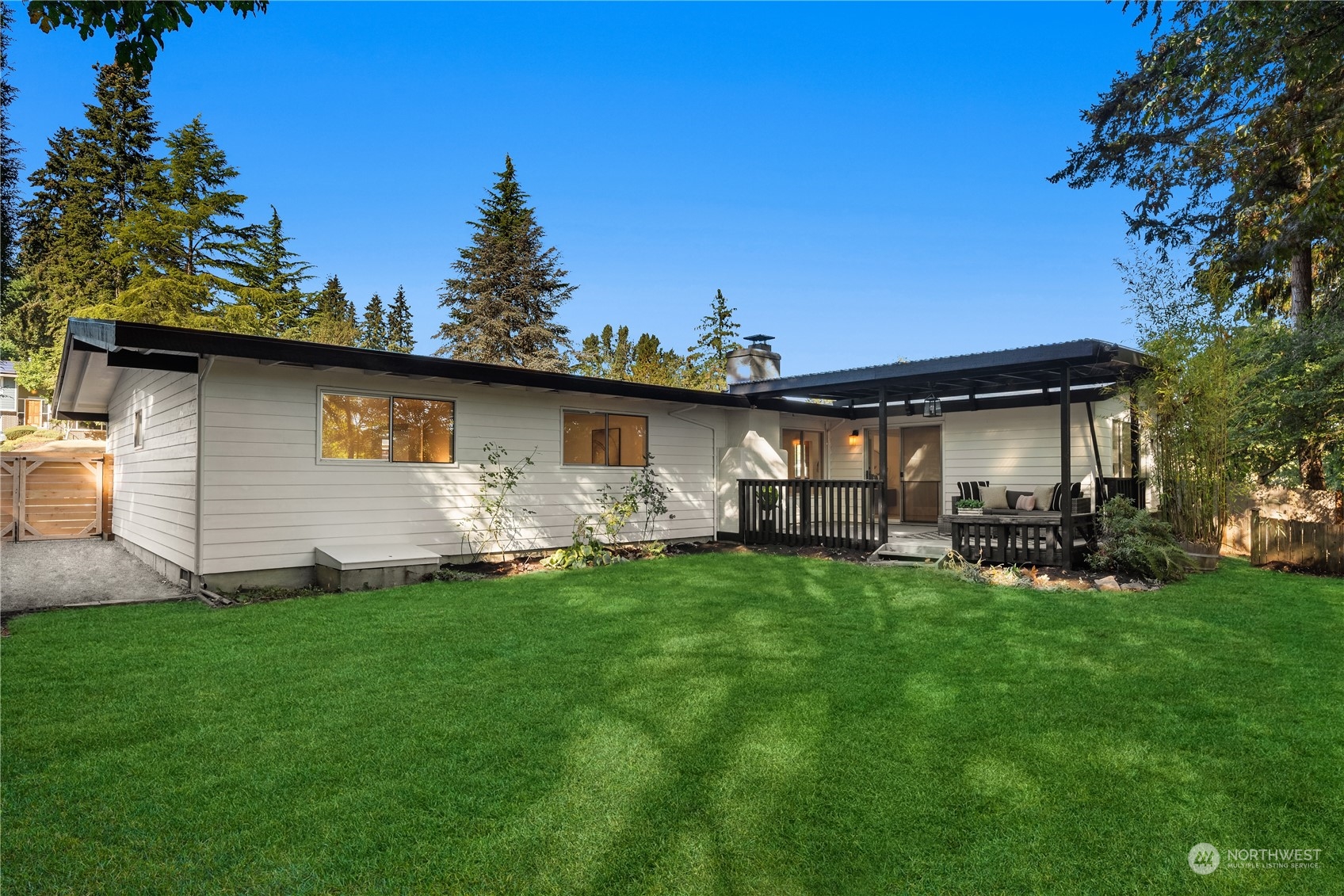10819 Northeast 154th Court Bothell, WA 98011 - Photo 18 of 21 Gallery Image 18