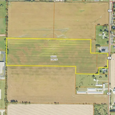 a view of a swimming pool