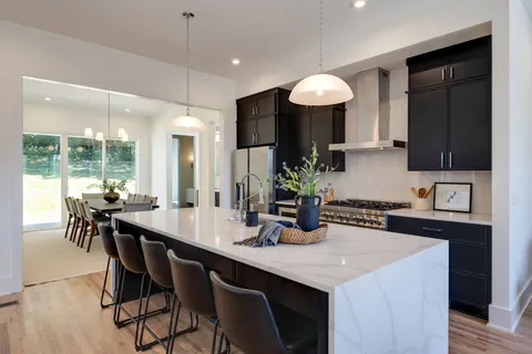 $899,995 | 5825 Maxon Avenue, Nashville, TN 37209