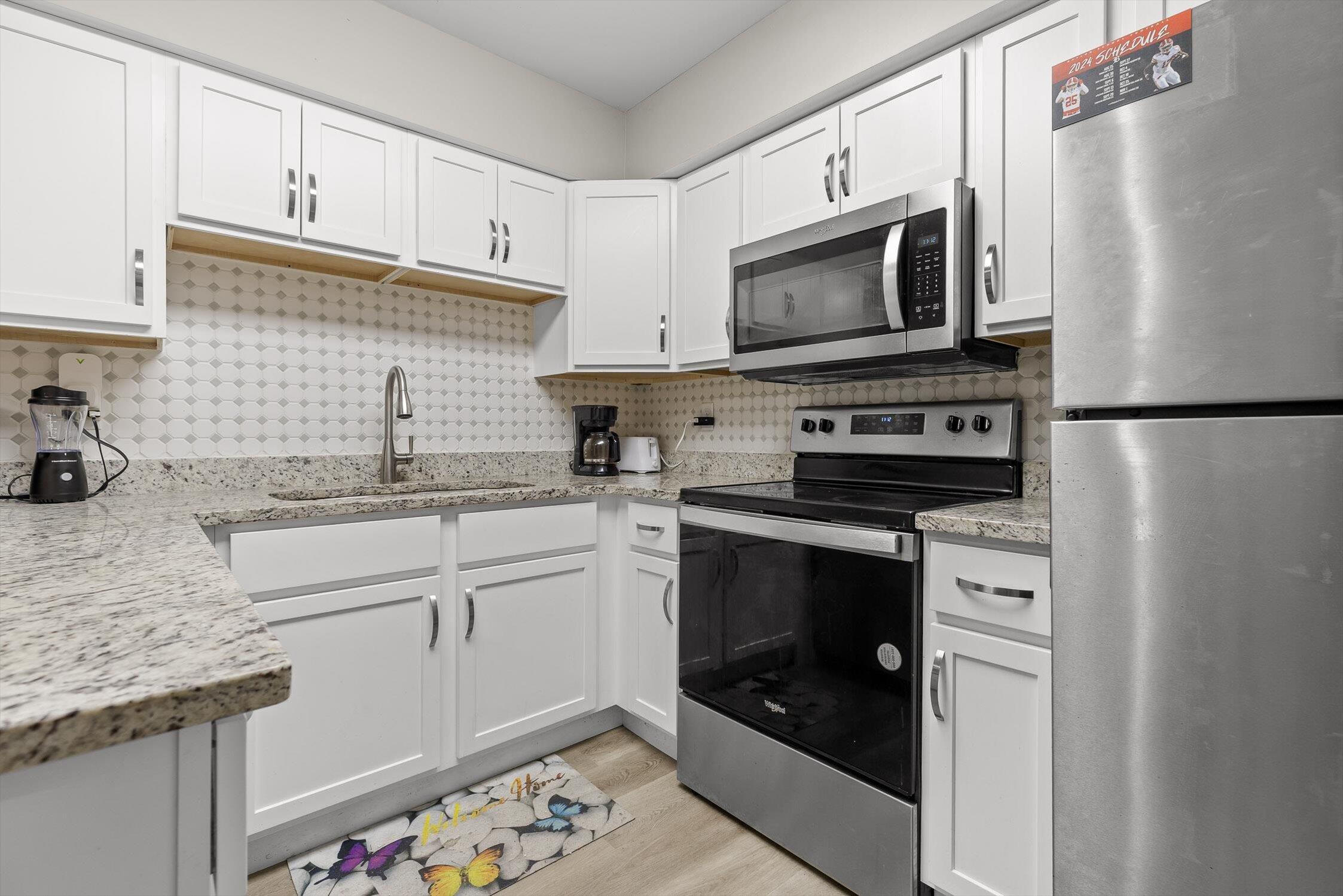 900 Mountain Creek Road, Unit 162 Chattanooga, TN 37405 - Photo 3 of 27 13-Mountain Creek-13