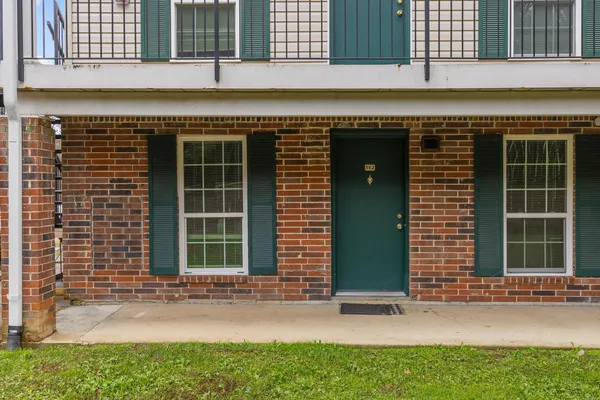$175,000 | 900 Mountain Creek Road, Unit 162, Chattanooga, TN 37405