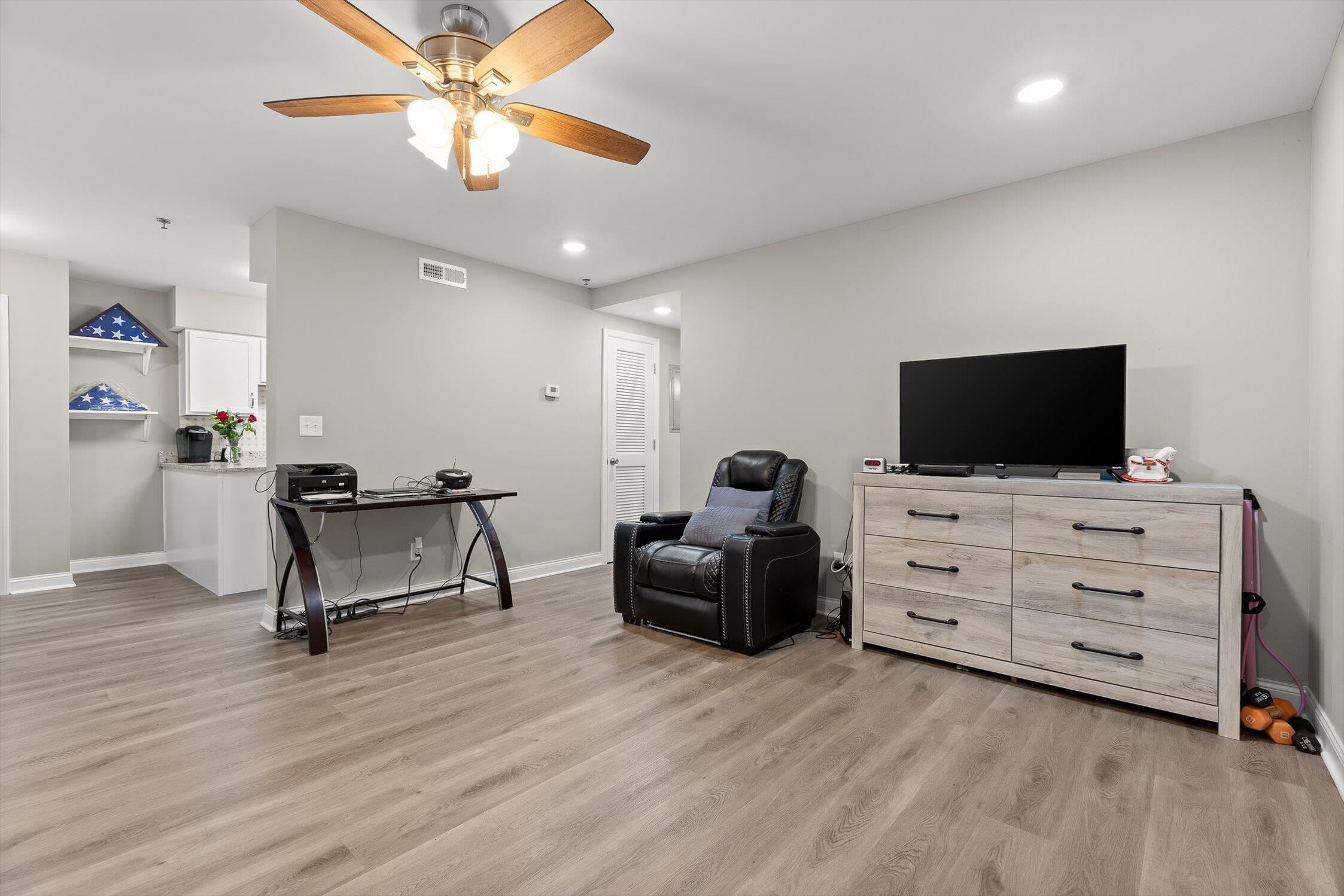 900 Mountain Creek Road, Unit 162 Chattanooga, TN 37405 - Photo 9 of 27 06-Mountain Creek-6