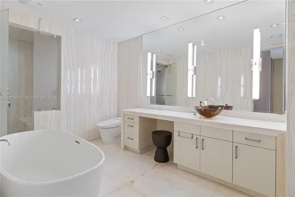 $42,000 | 17749 Collins Avenue, Unit 902, Sunny Isles Beach, FL 33160