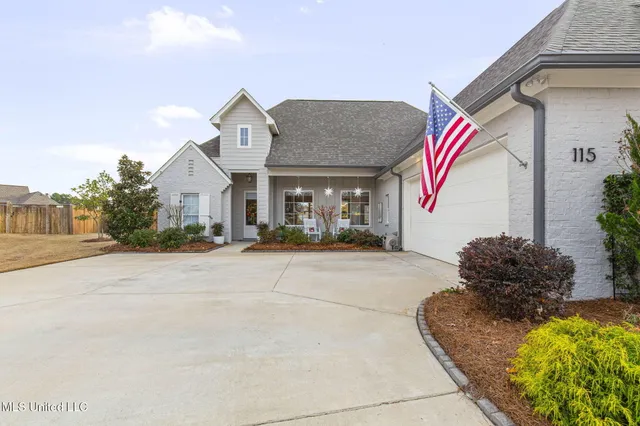 $495,000 | 115 Paylors Way, Madison, MS 39110