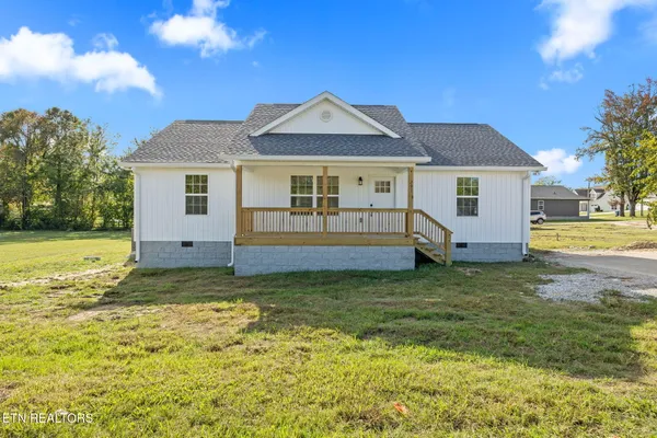 $278,500 | 291 South 5th Avenue, Baxter, TN 38544