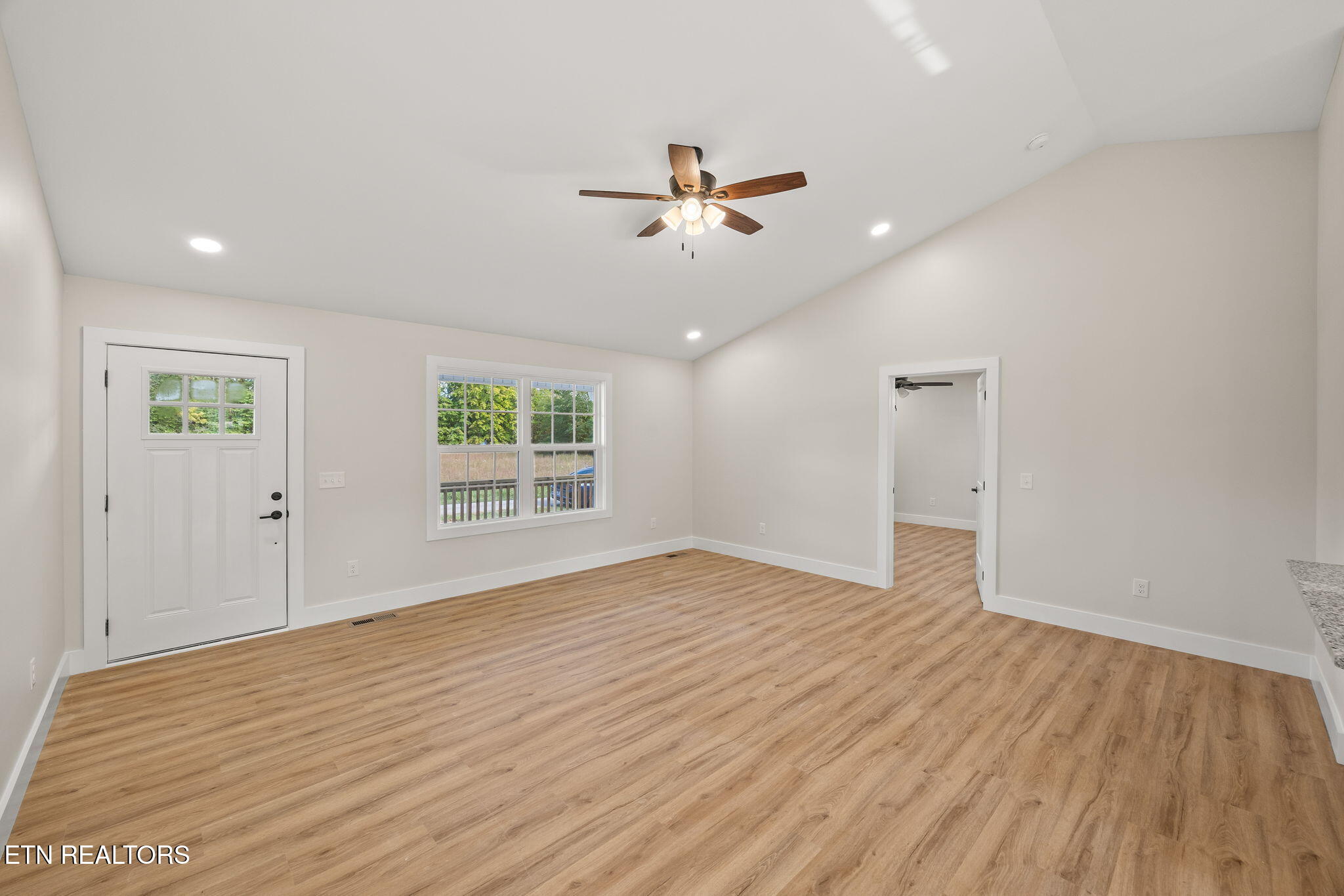 291 South 5th Avenue Baxter, TN 38544 - Photo 2 of 27 9-web-or-mls-291-5th-ave-s