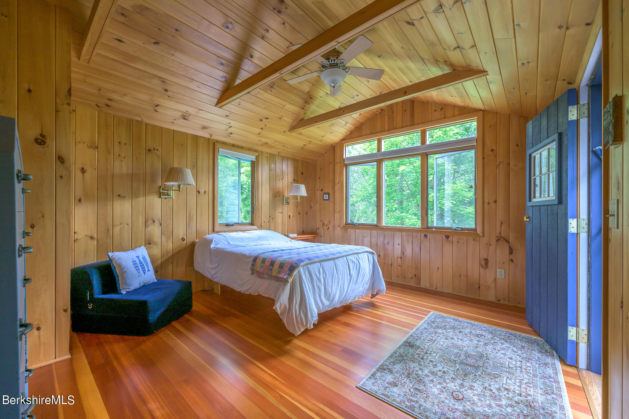 3 Mahkeenac Heights Road Stockbridge, MA 01262 - Photo 18 of 33 Main Suite