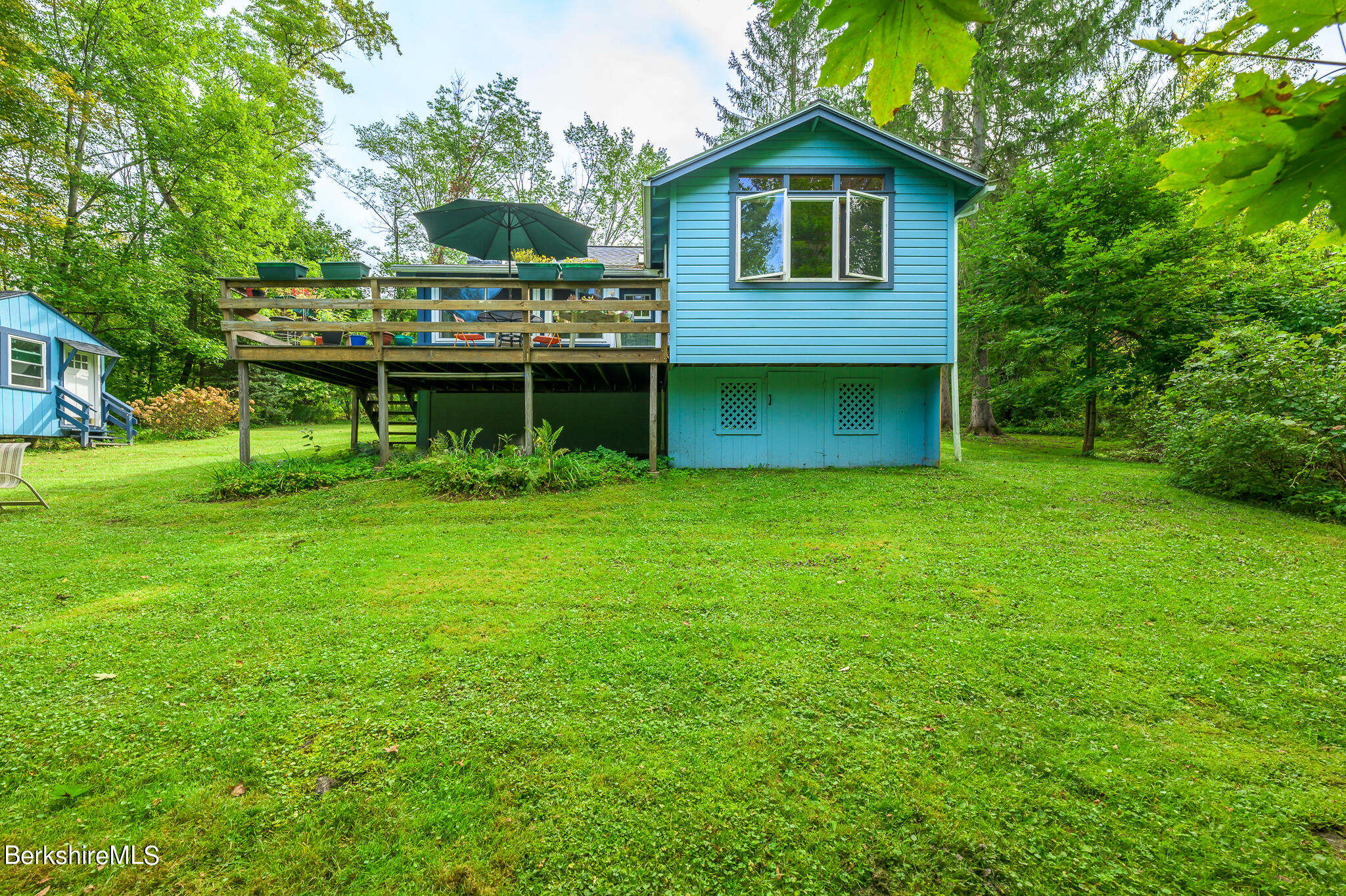 3 Mahkeenac Heights Road Stockbridge, MA 01262 - Photo 30 of 33 Exterior