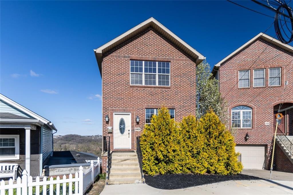 248 Prospect Street Pittsburgh, PA 15211 - Photo 2 of 34