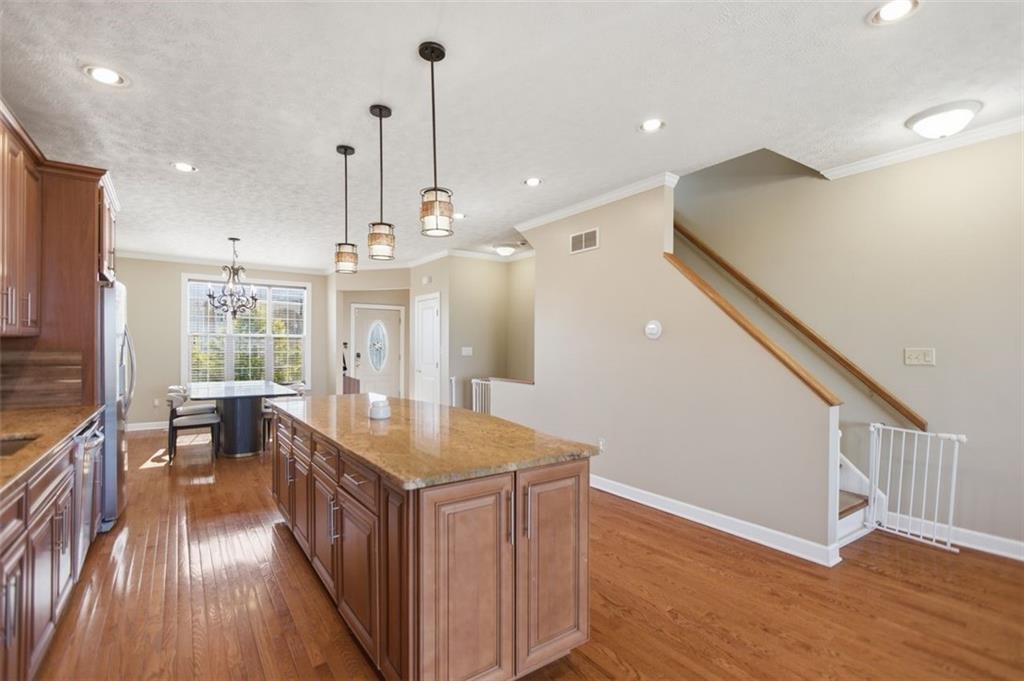 248 Prospect Street Pittsburgh, PA 15211 - Photo 8 of 34