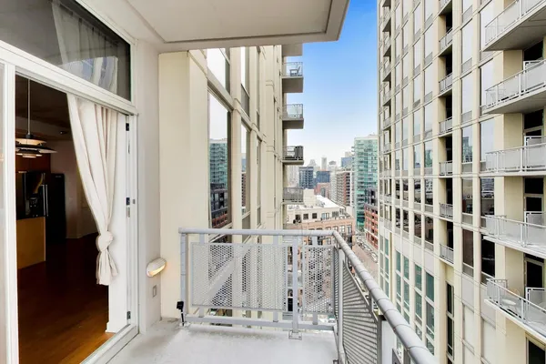 $4,300 | 720 North Larrabee Street, Unit 1108, Chicago, IL 60654