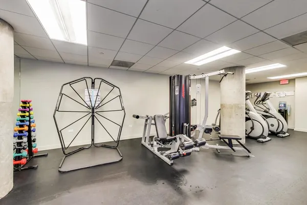 $4,300 | 720 North Larrabee Street, Unit 1108, Chicago, IL 60654