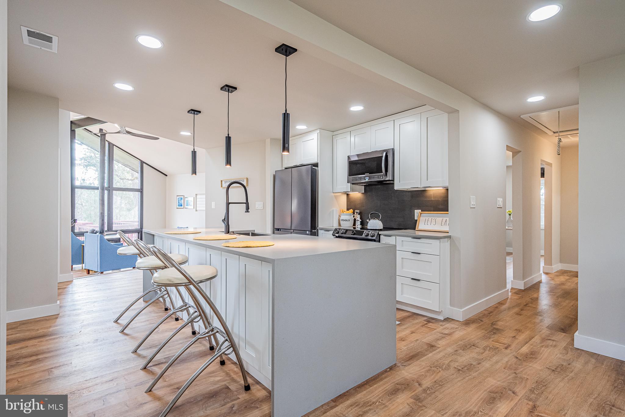 12115 Falls Road Potomac, MD 20854 - Photo 25 of 75 Gallery Image 25