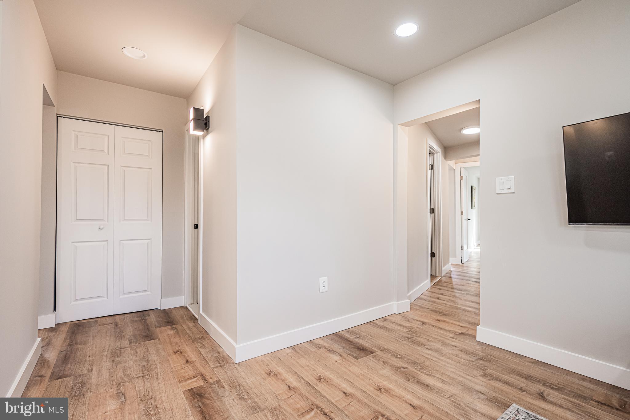 12115 Falls Road Potomac, MD 20854 - Photo 51 of 75 Gallery Image 51
